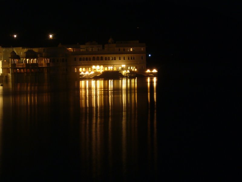 Travel - India - Rajasthan - Udaipur - Pichola Lake